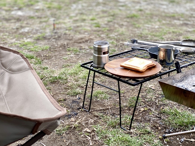 キャンプで使えるアイアンレッグの活用方法！ | tamtamdiy